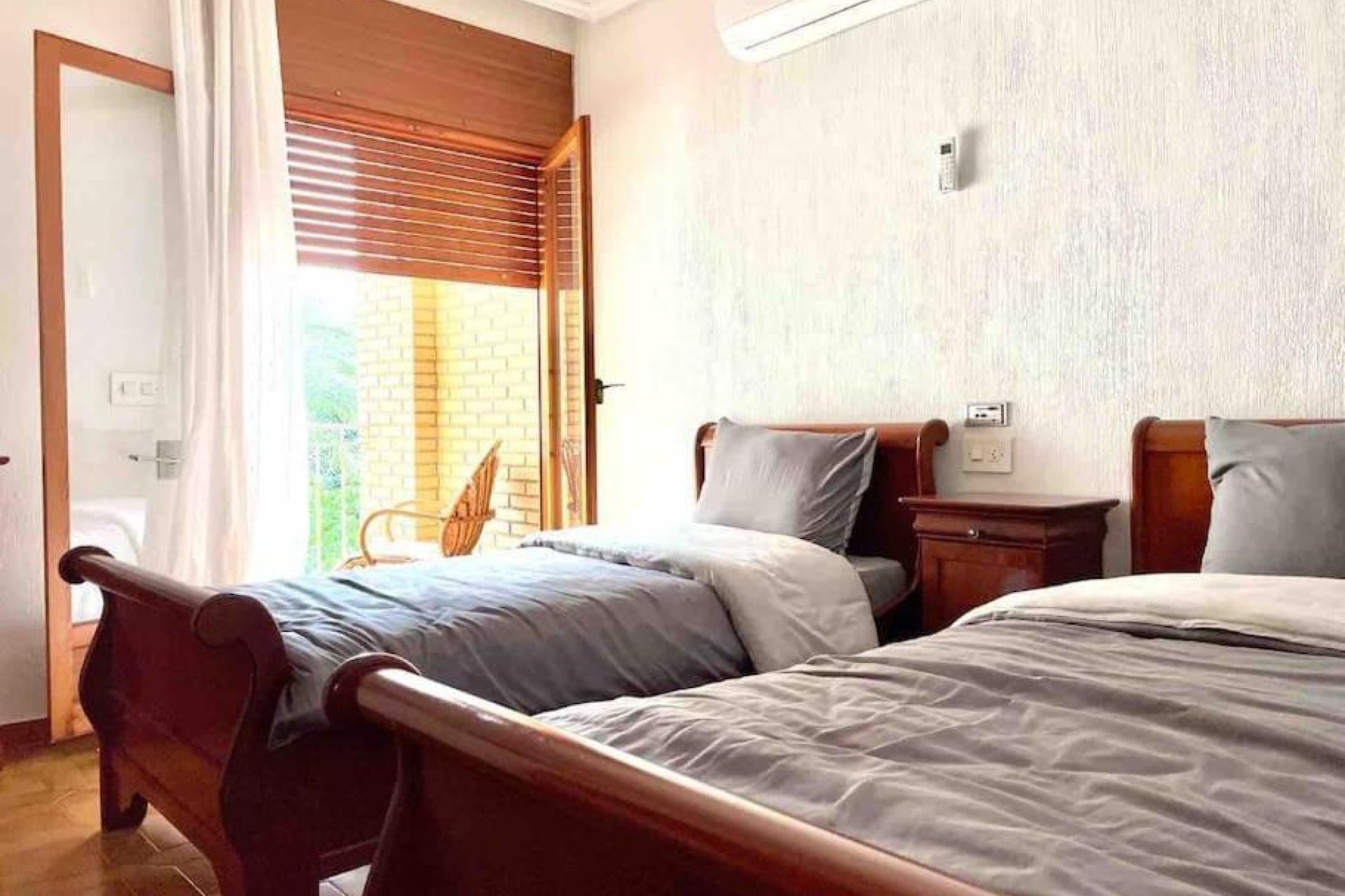 Herverkoop - Villa -
Orihuela Costa - Campoamor