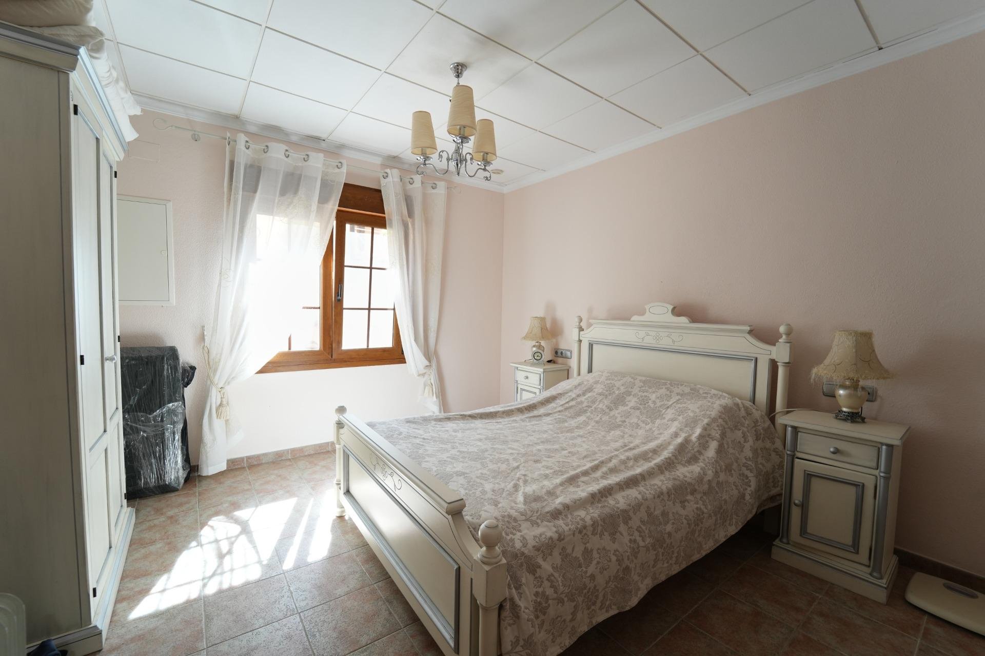 Herverkoop - Villa -
Orihuela Costa - Campoamor