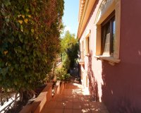 Herverkoop - Villa -
Orihuela Costa - Campoamor