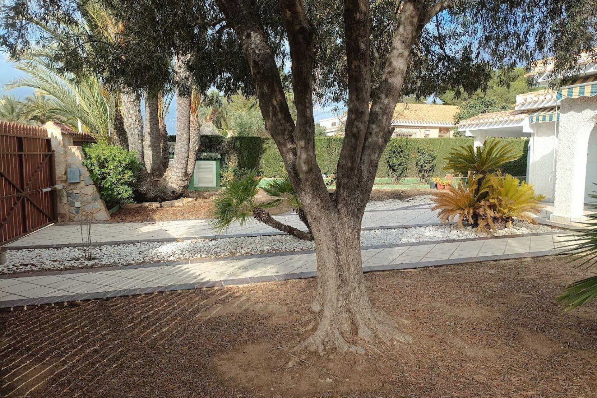 Herverkoop - Villa -
Orihuela Costa - Campoamor