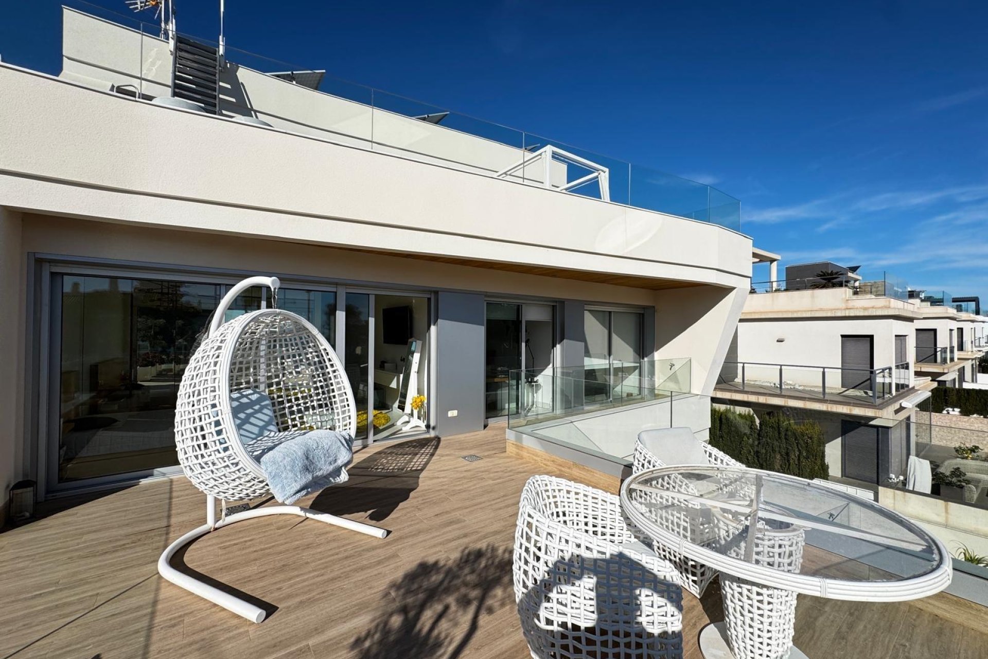 Herverkoop - Villa -
Orihuela Costa - Campoamor