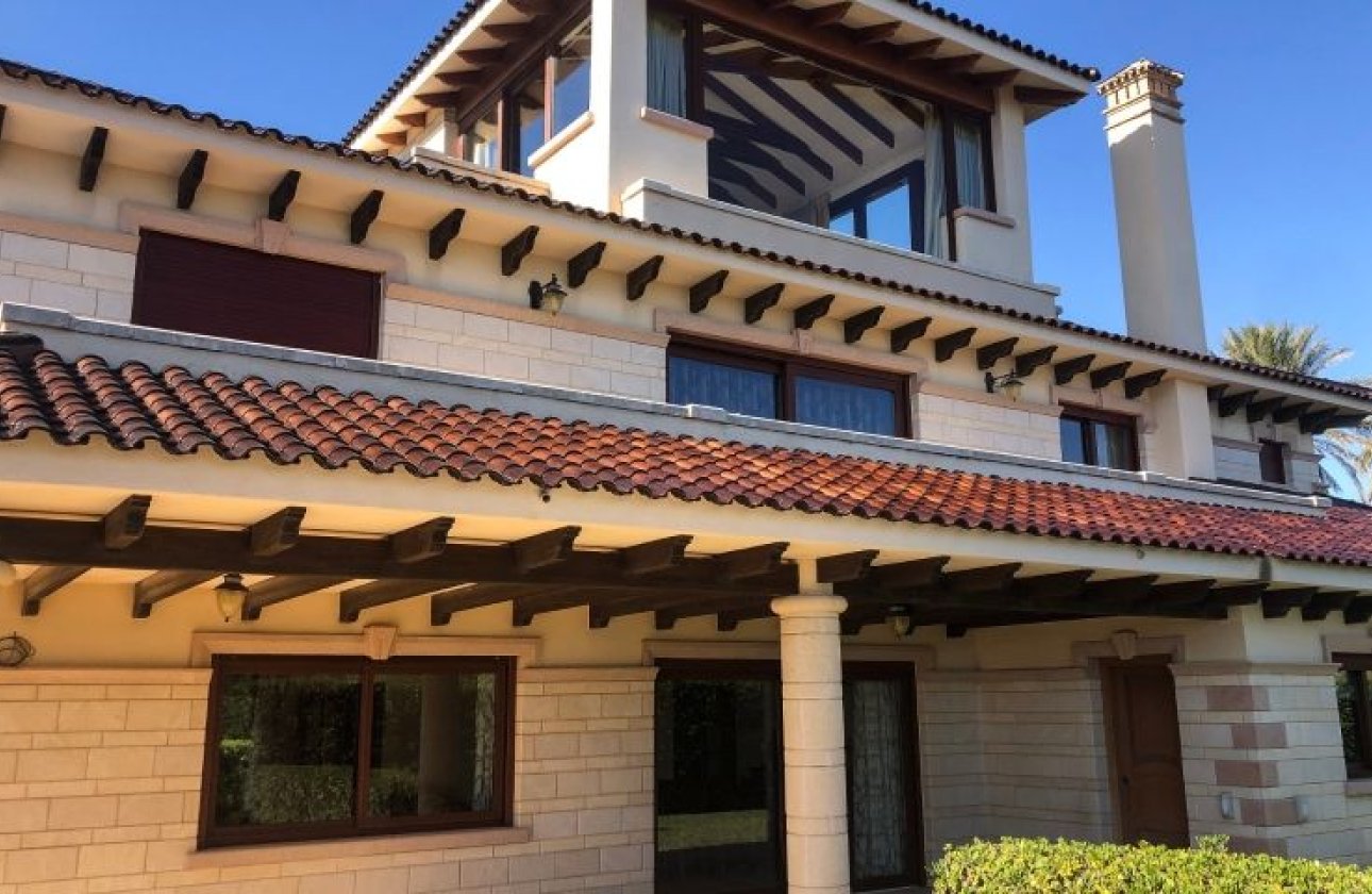 Herverkoop - Villa -
Orihuela Costa - Costa Blanca