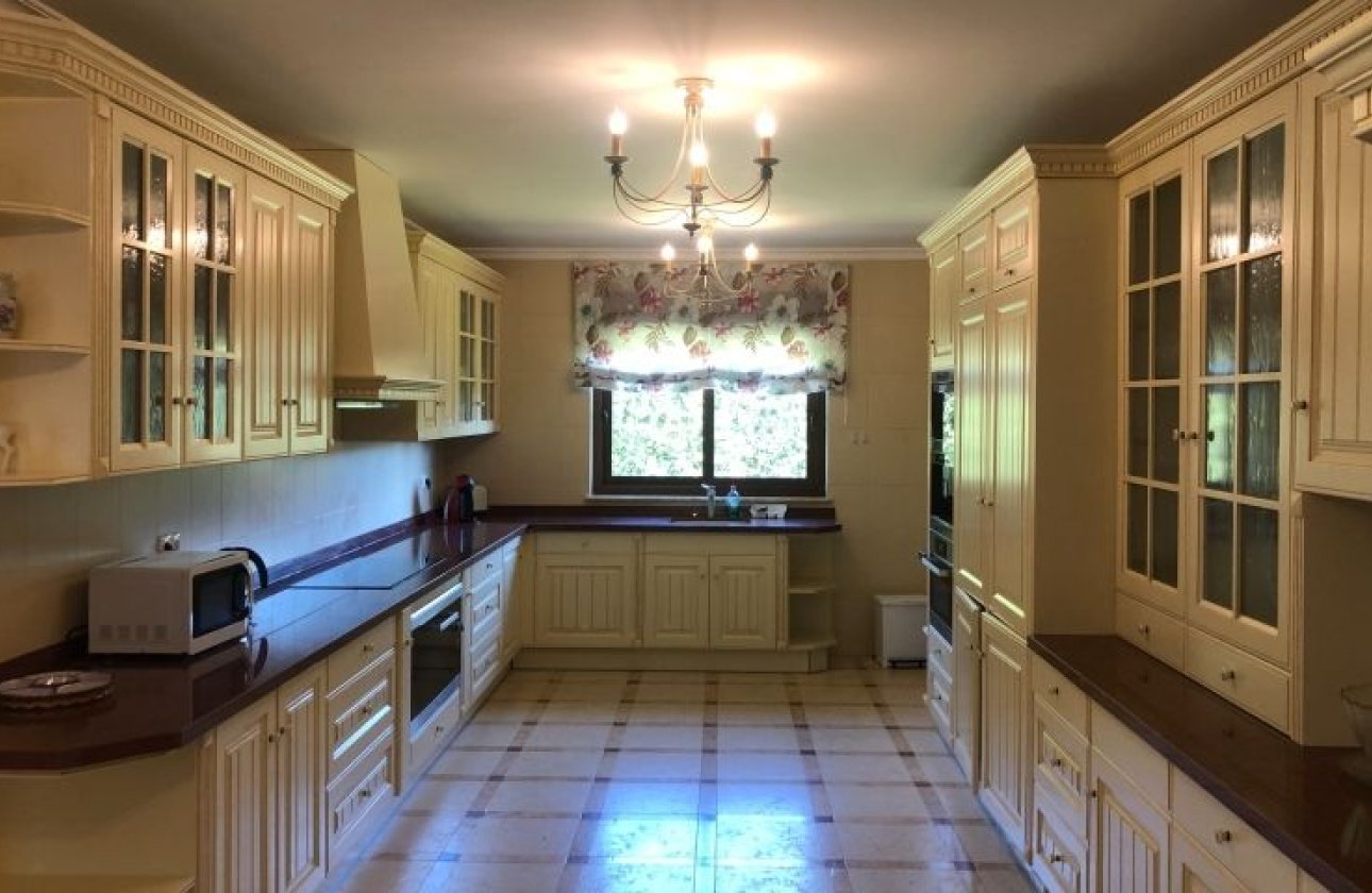 Herverkoop - Villa -
Orihuela Costa - Costa Blanca