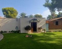 Herverkoop - Villa -
Orihuela Costa - Costa Blanca