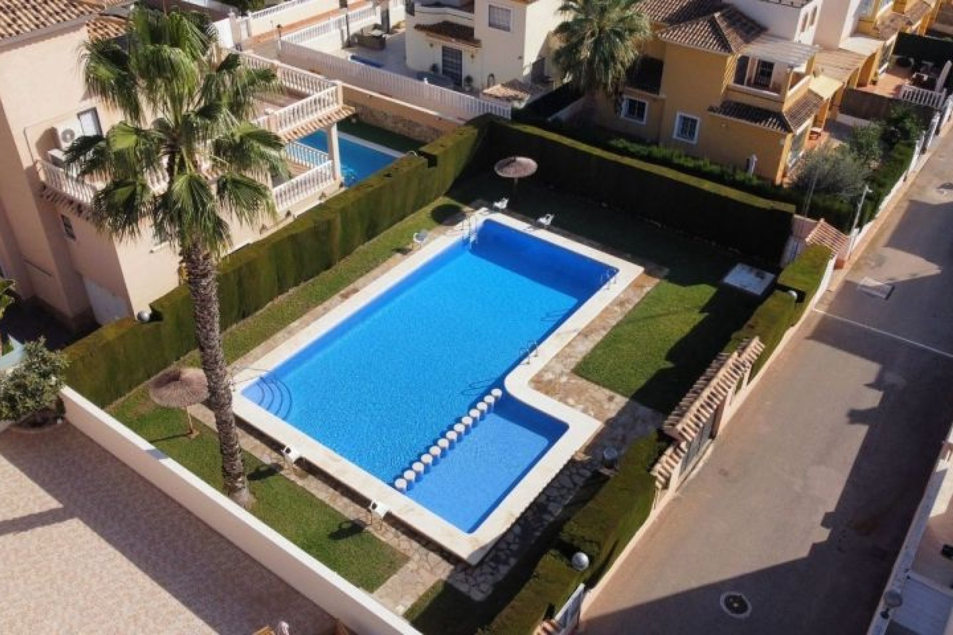 Herverkoop - Villa -
Orihuela Costa - Costa Blanca