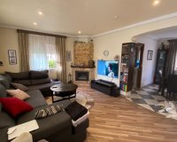 Herverkoop - Villa -
Orihuela Costa - Costa Blanca