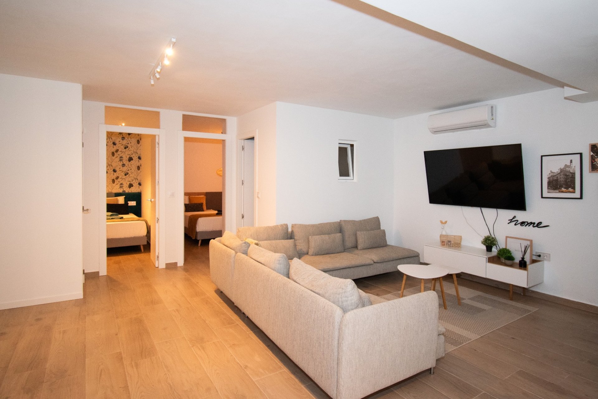 Herverkoop - Villa -
Orihuela Costa - Costa Blanca