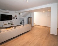 Herverkoop - Villa -
Orihuela Costa - Costa Blanca