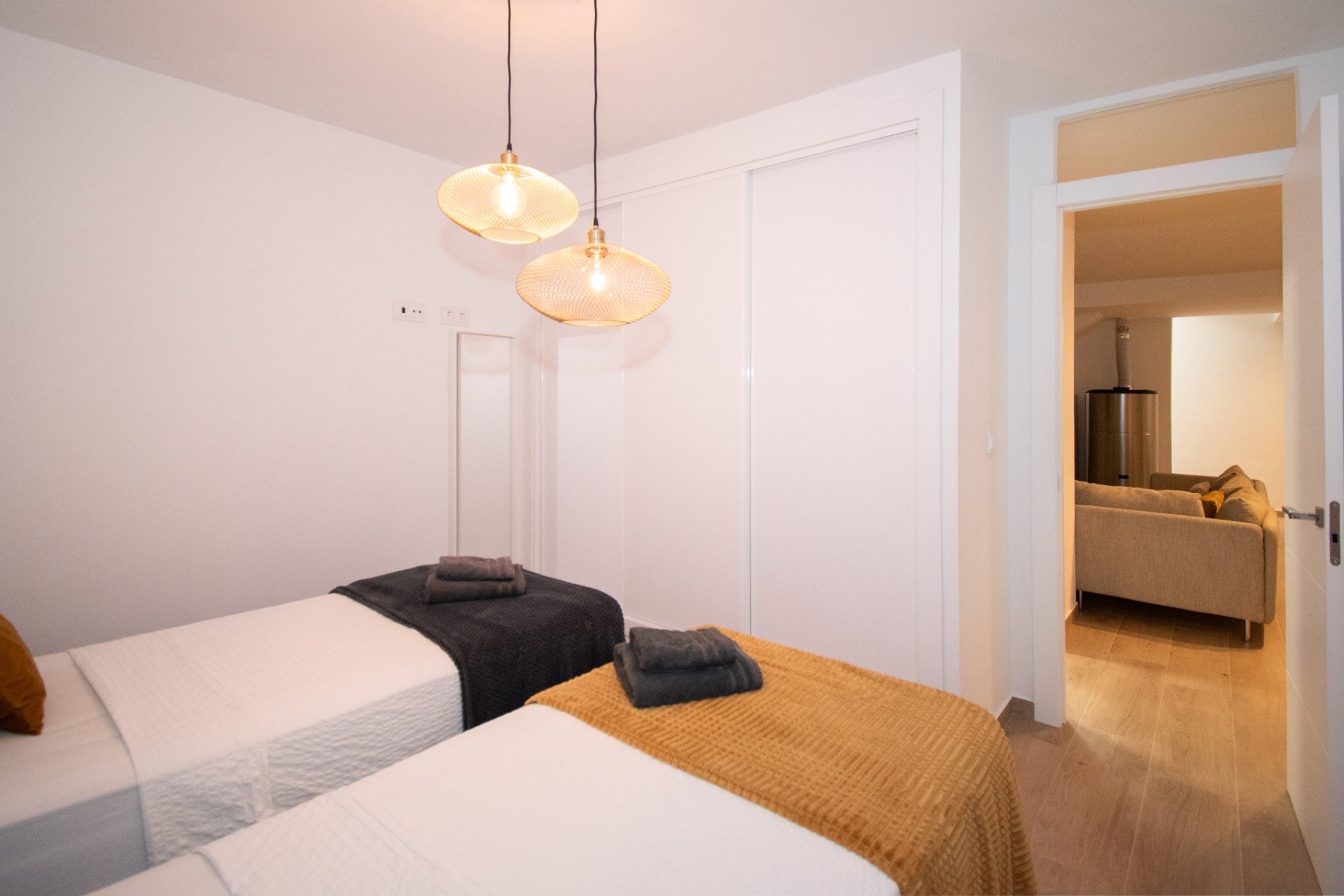 Herverkoop - Villa -
Orihuela Costa - Costa Blanca