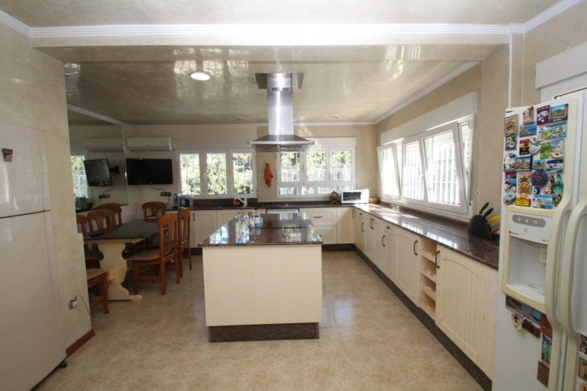 Herverkoop - Villa -
Orihuela Costa - Costa Blanca