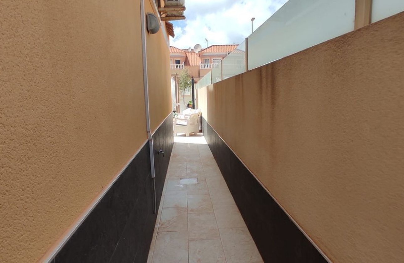 Herverkoop - Villa -
Orihuela Costa - Costa Blanca