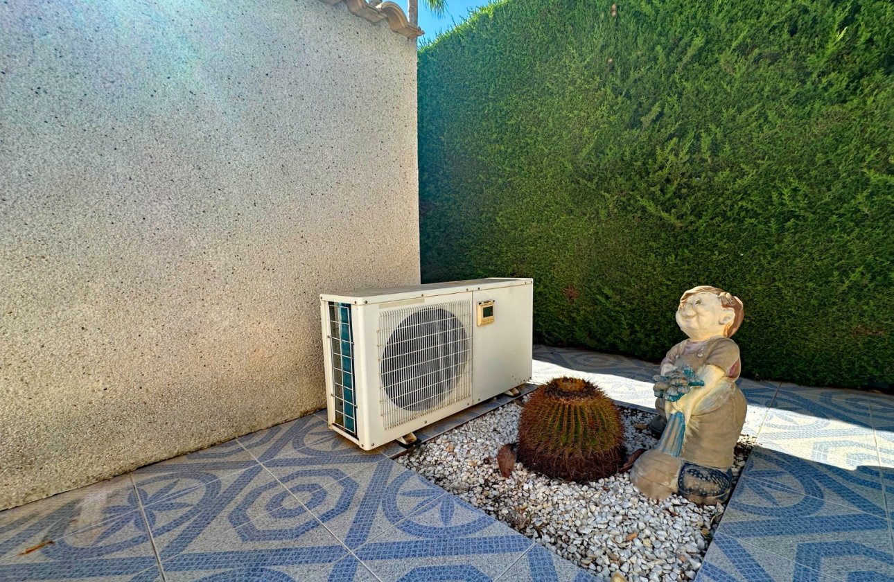 Herverkoop - Villa -
Orihuela Costa - Costa Blanca