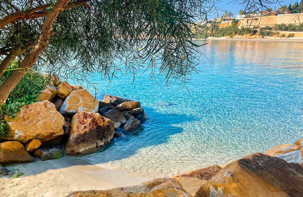 Herverkoop - Villa -
Orihuela Costa - Costa Blanca