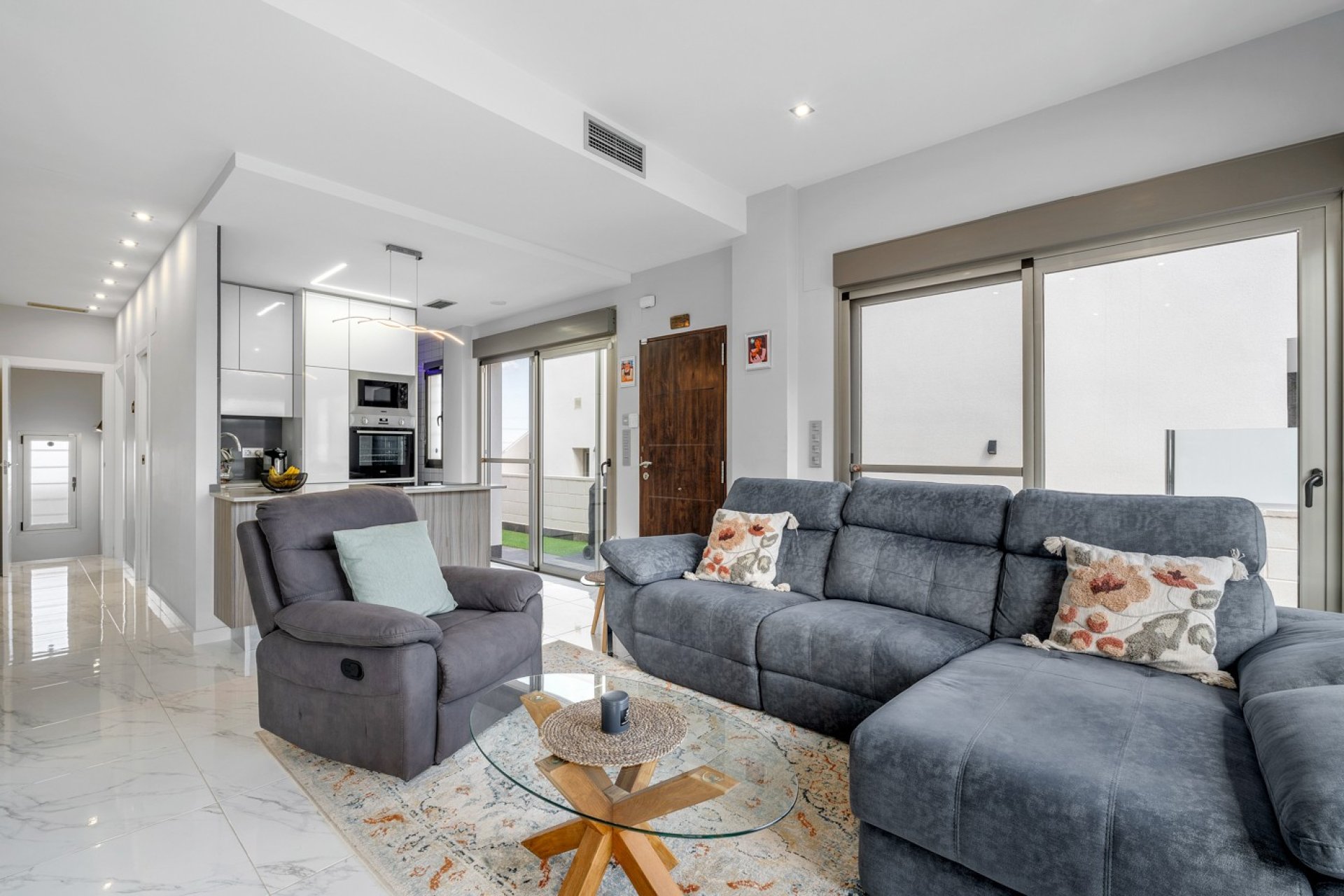 Herverkoop - Villa -
Orihuela Costa - Costa Blanca