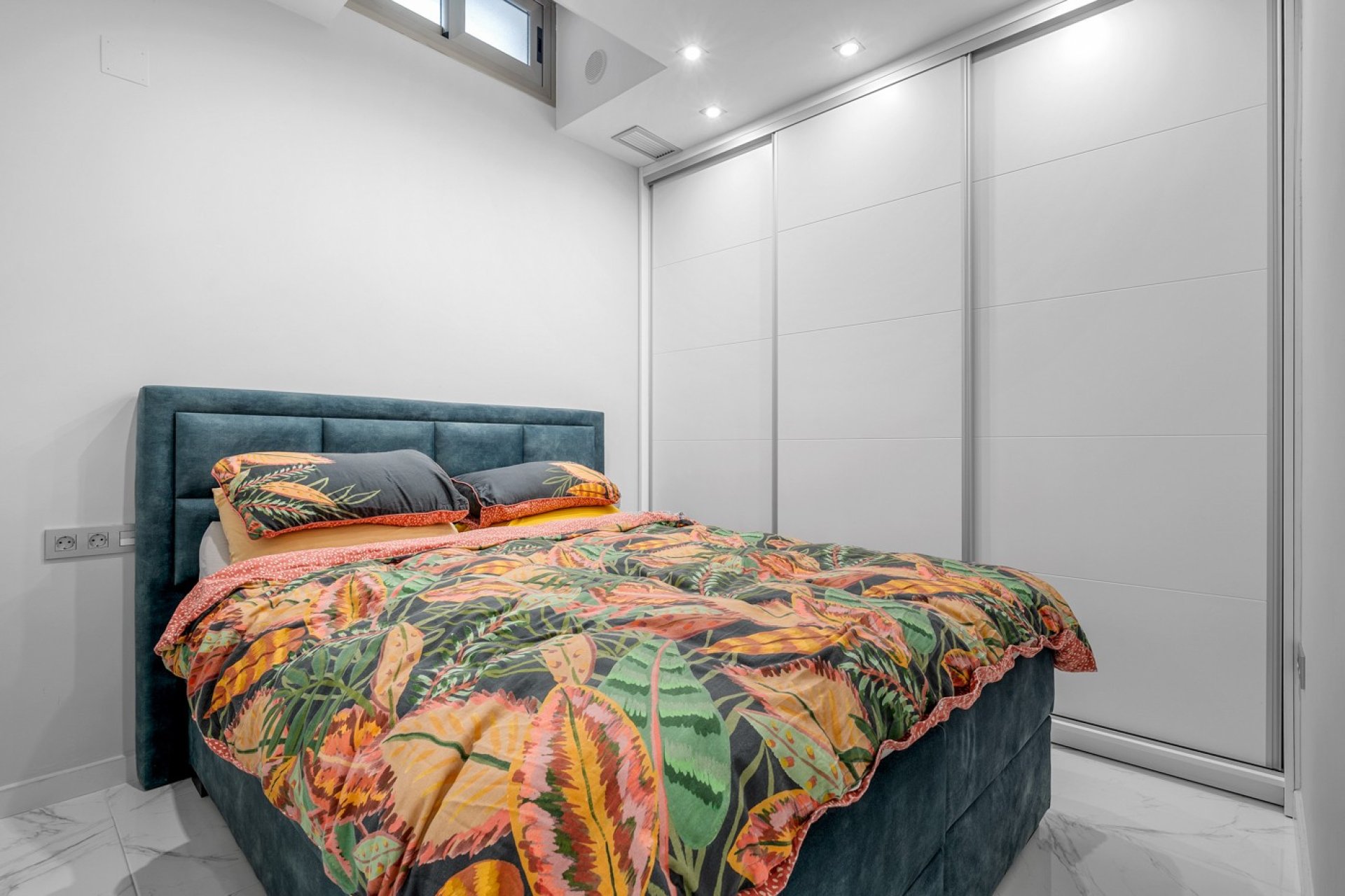 Herverkoop - Villa -
Orihuela Costa - Costa Blanca