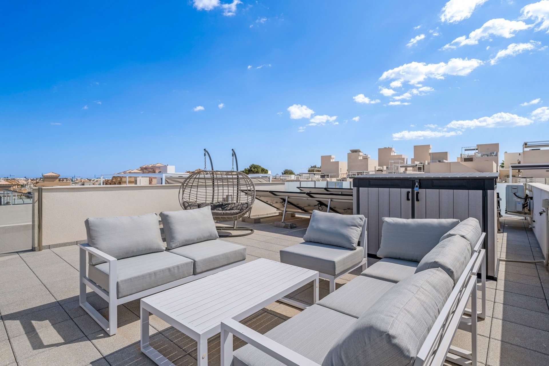 Herverkoop - Villa -
Orihuela Costa - Costa Blanca