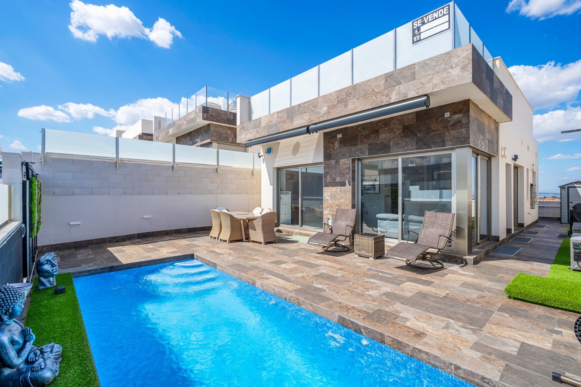 Herverkoop - Villa -
Orihuela Costa - Costa Blanca