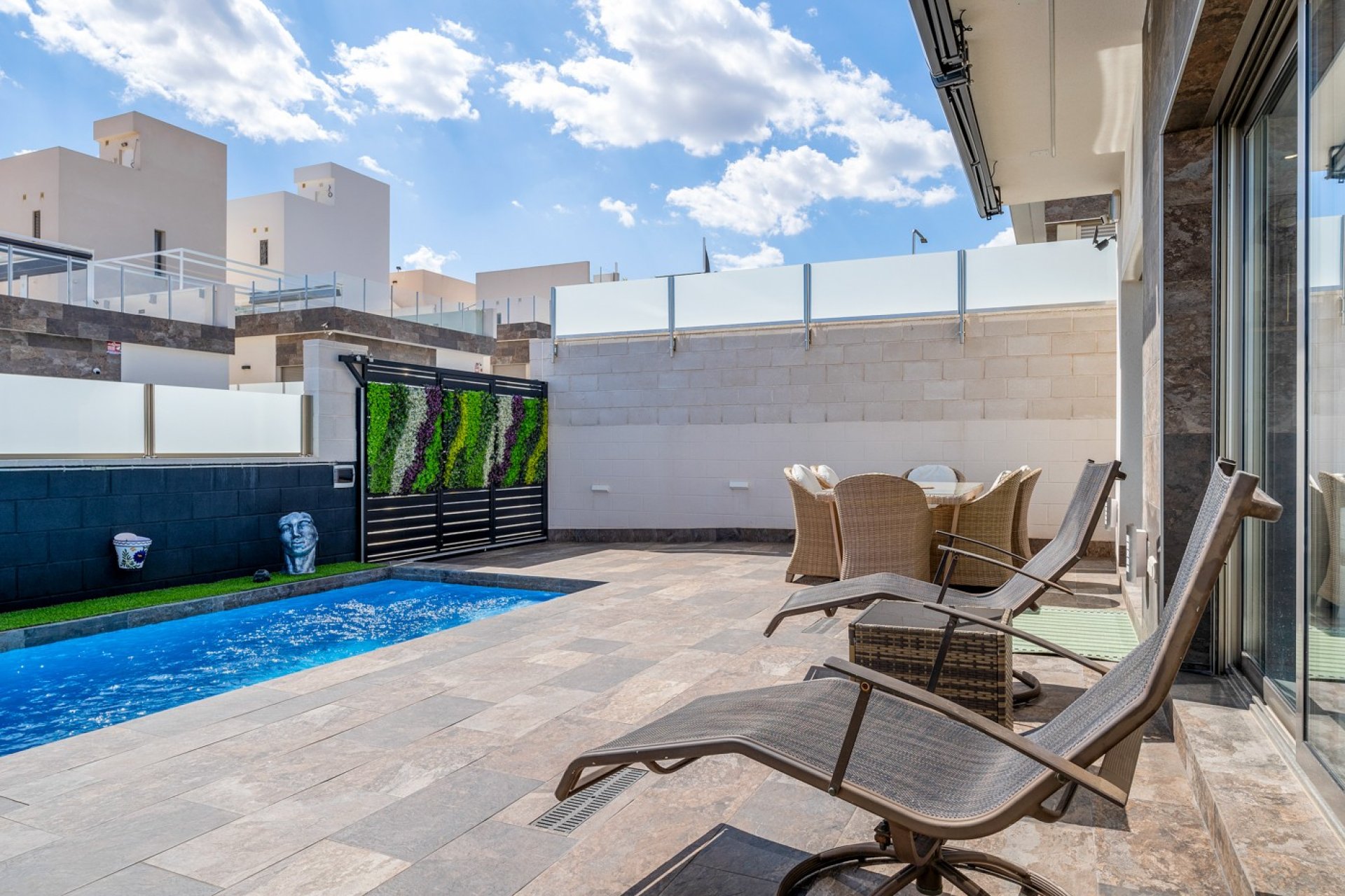 Herverkoop - Villa -
Orihuela Costa - Costa Blanca