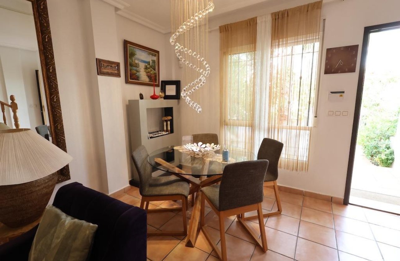 Herverkoop - Villa -
Orihuela Costa - Costa Blanca