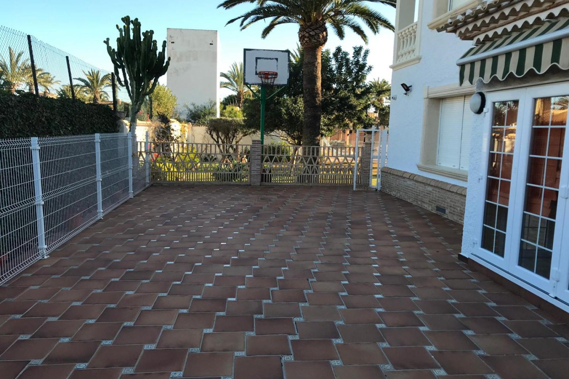 Herverkoop - Villa -
Orihuela Costa - Costa Blanca