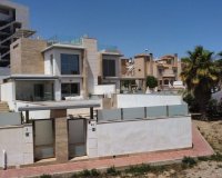 Herverkoop - Villa -
Orihuela Costa - Costa Blanca