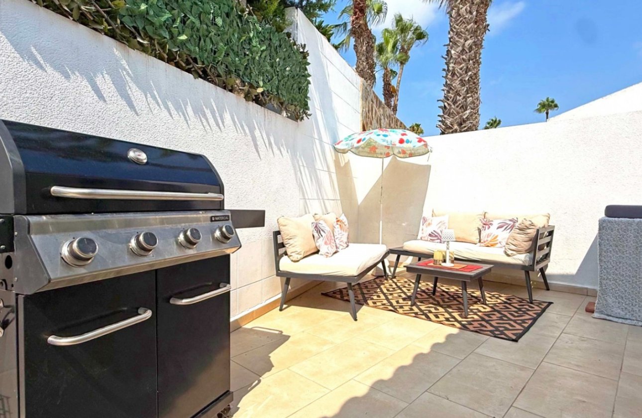 Herverkoop - Villa -
Orihuela Costa - Costa Blanca