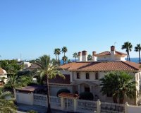 Herverkoop - Villa -
Orihuela Costa - Costa Blanca