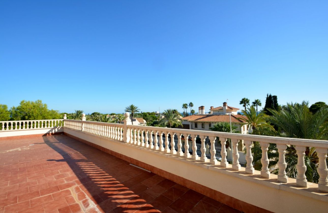 Herverkoop - Villa -
Orihuela Costa - Costa Blanca