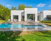 Herverkoop - Villa -
Orihuela Costa - Costa Blanca