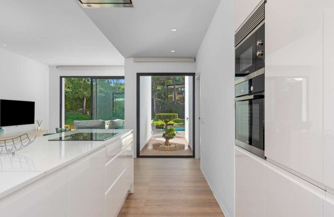 Herverkoop - Villa -
Orihuela Costa - Costa Blanca