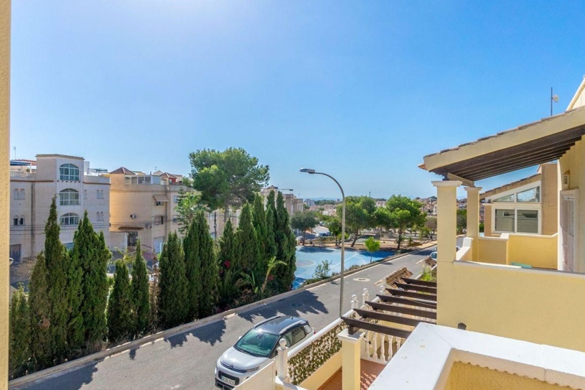 Herverkoop - Villa -
Orihuela Costa - Costa Blanca