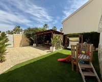 Herverkoop - Villa -
Orihuela Costa - Costa Blanca