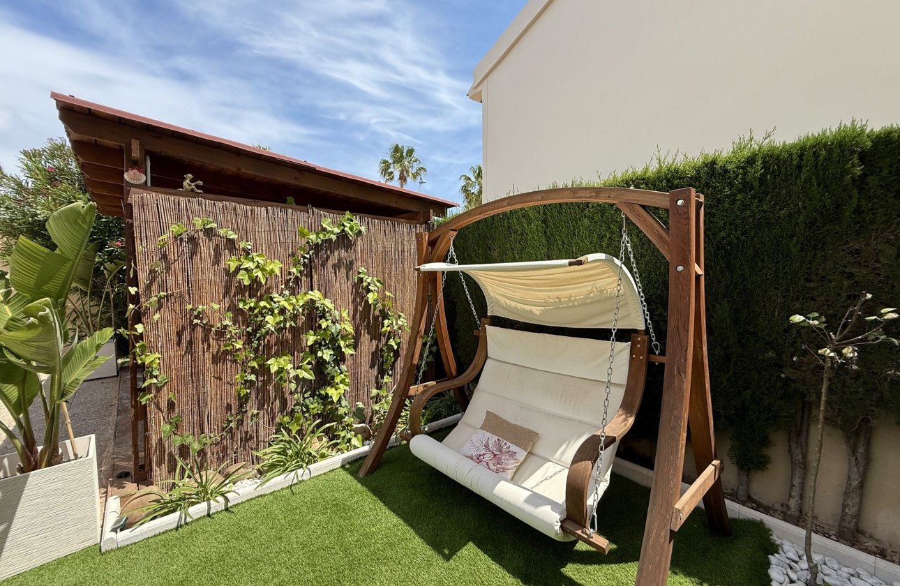 Herverkoop - Villa -
Orihuela Costa - Costa Blanca