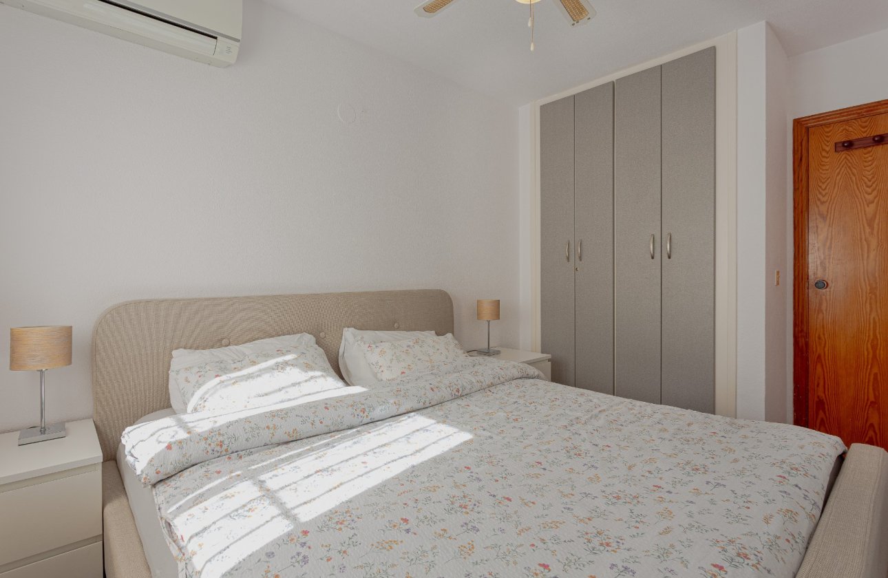 Herverkoop - Villa -
Orihuela Costa - Costa Blanca