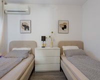 Herverkoop - Villa -
Orihuela Costa - Costa Blanca