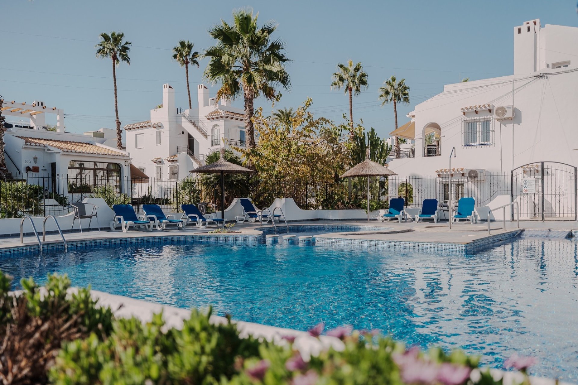 Herverkoop - Villa -
Orihuela Costa - Costa Blanca