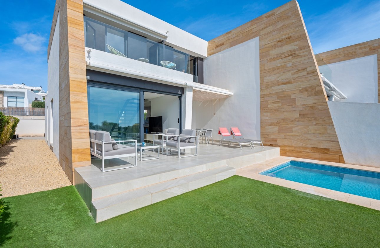 Herverkoop - Villa -
Orihuela Costa - Costa Blanca