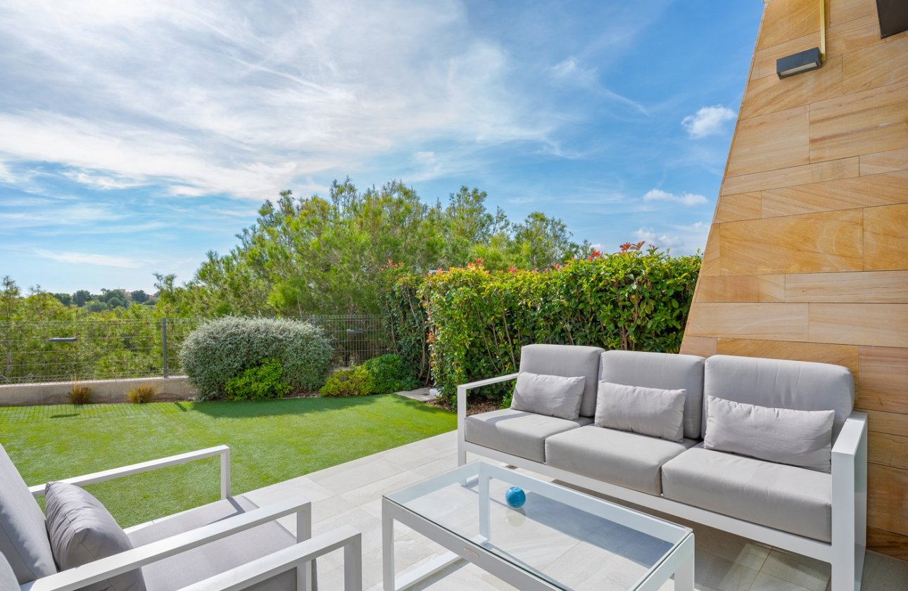 Herverkoop - Villa -
Orihuela Costa - Costa Blanca