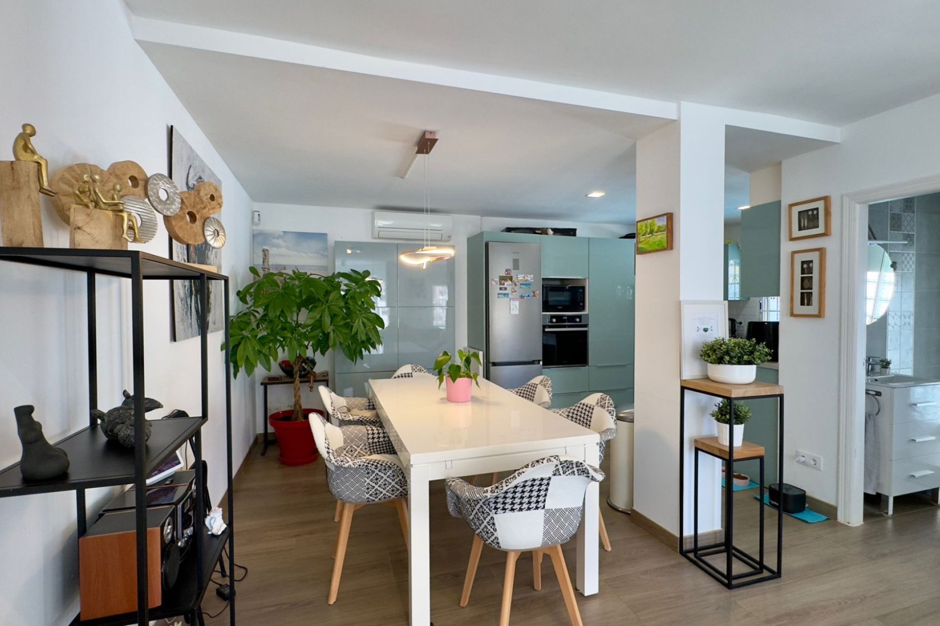 Herverkoop - Villa -
Orihuela Costa - Costa Blanca