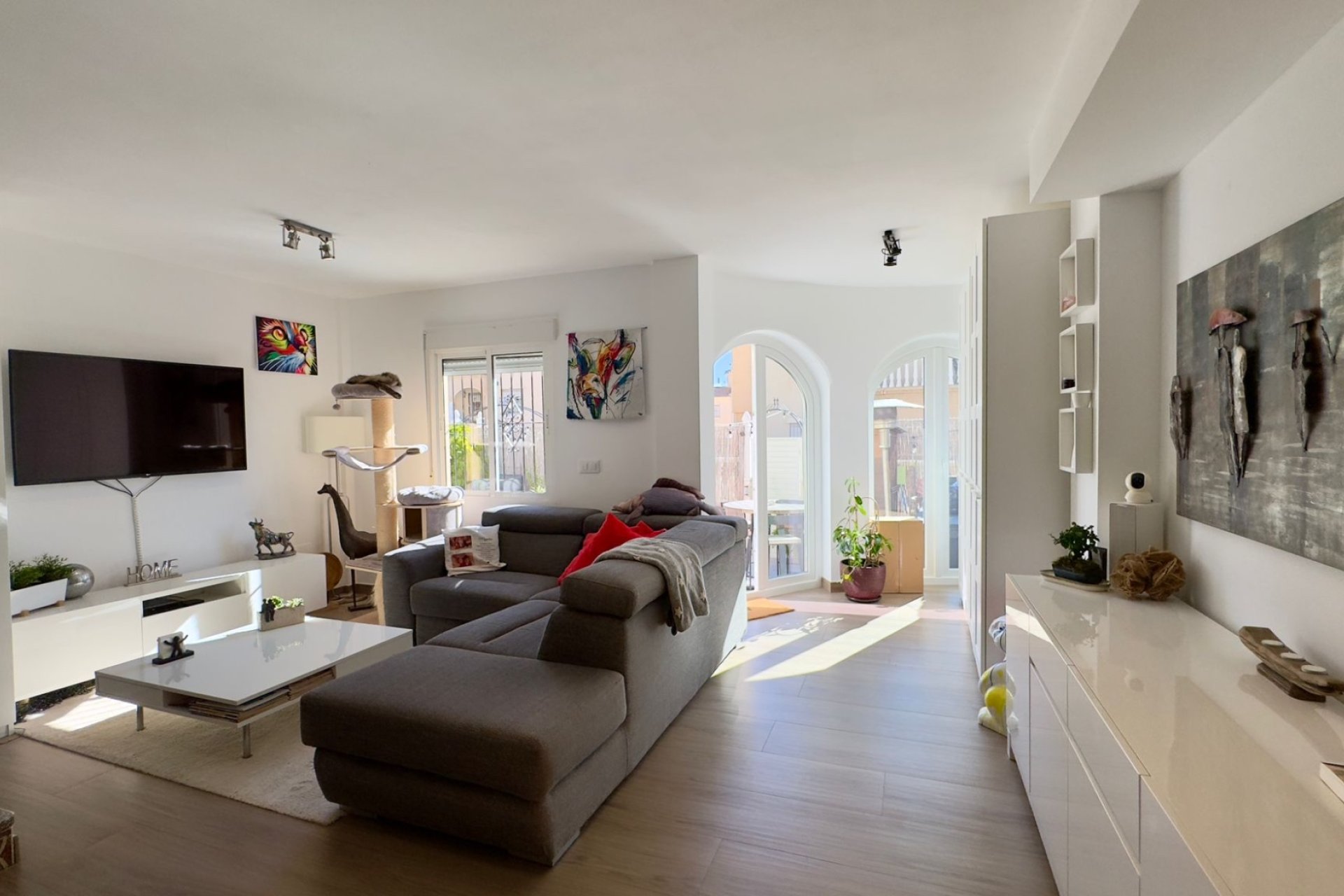 Herverkoop - Villa -
Orihuela Costa - Costa Blanca