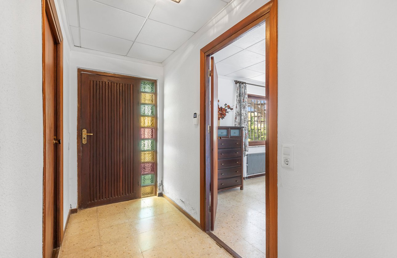 Herverkoop - Villa -
Orihuela Costa - Costa Blanca