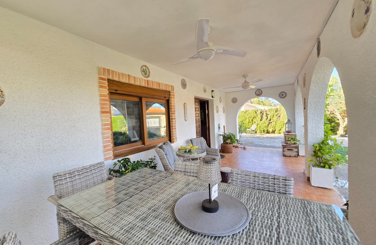 Herverkoop - Villa -
Orihuela Costa - Costa Blanca