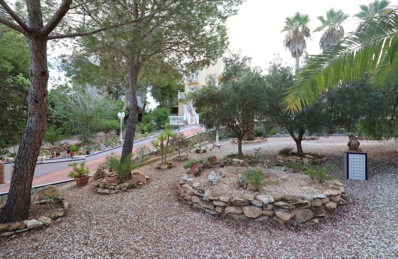 Herverkoop - Villa -
Orihuela Costa - Costa Blanca
