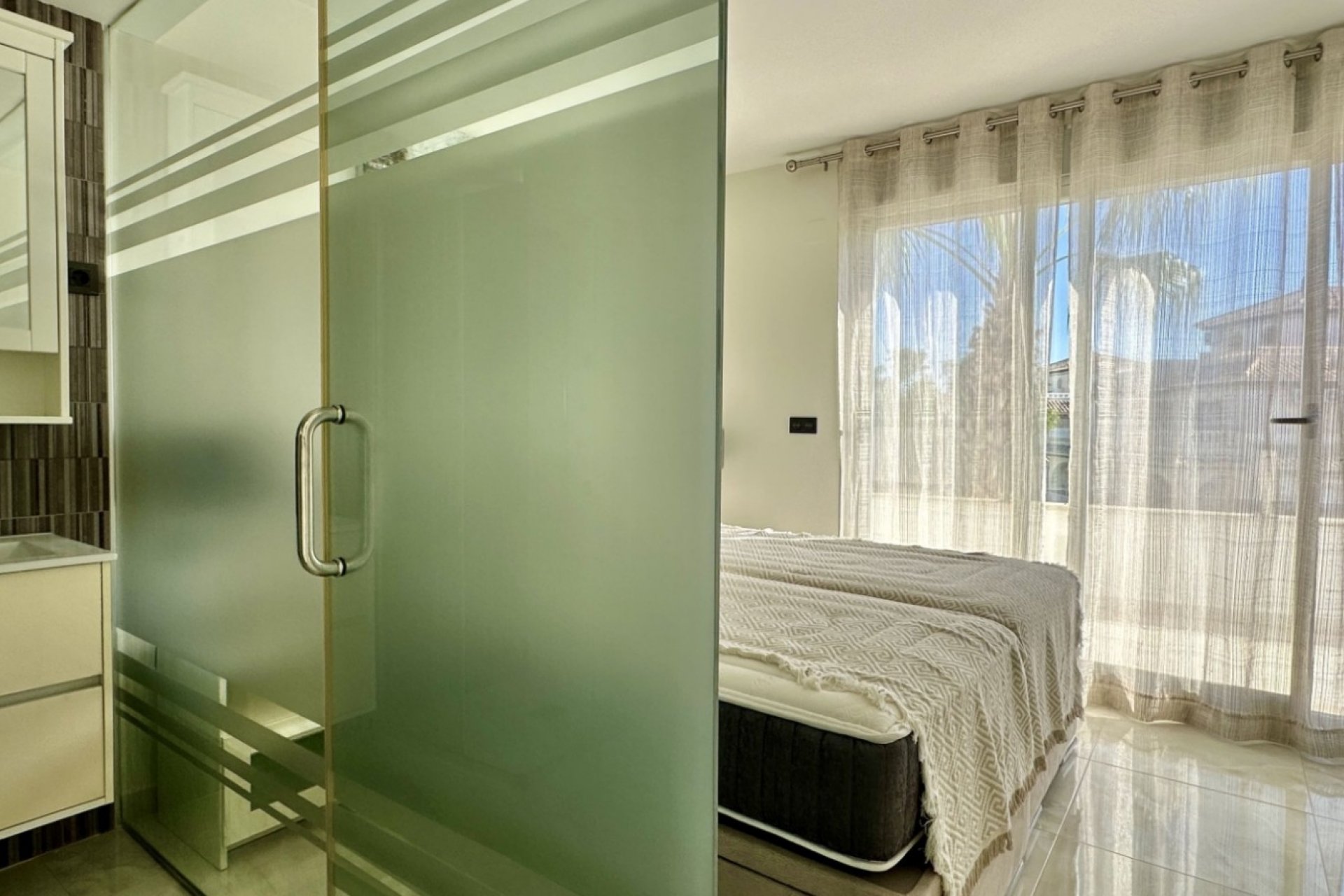 Herverkoop - Villa -
Orihuela Costa - Costa Blanca