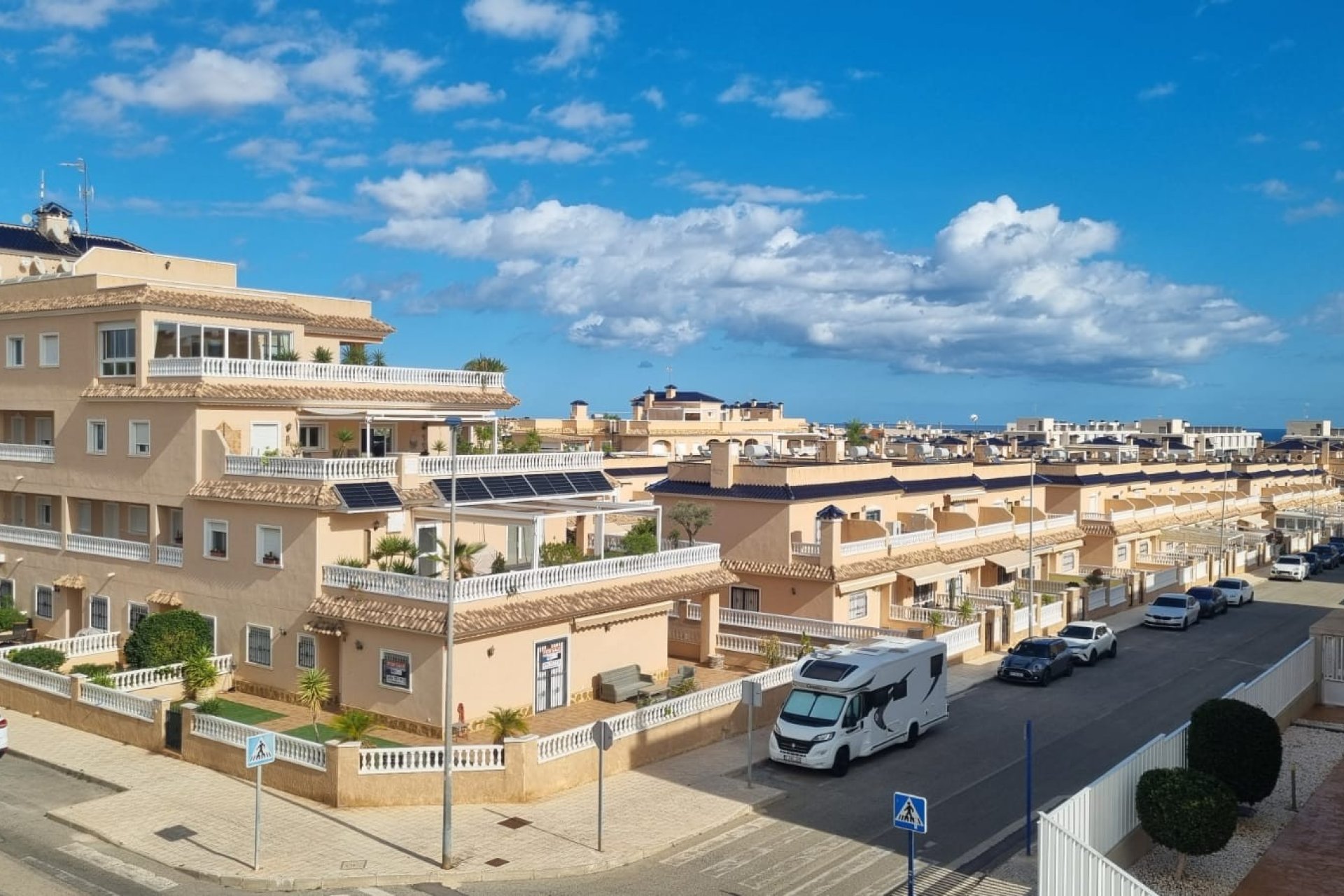 Herverkoop - Villa -
Orihuela Costa - Costa Blanca