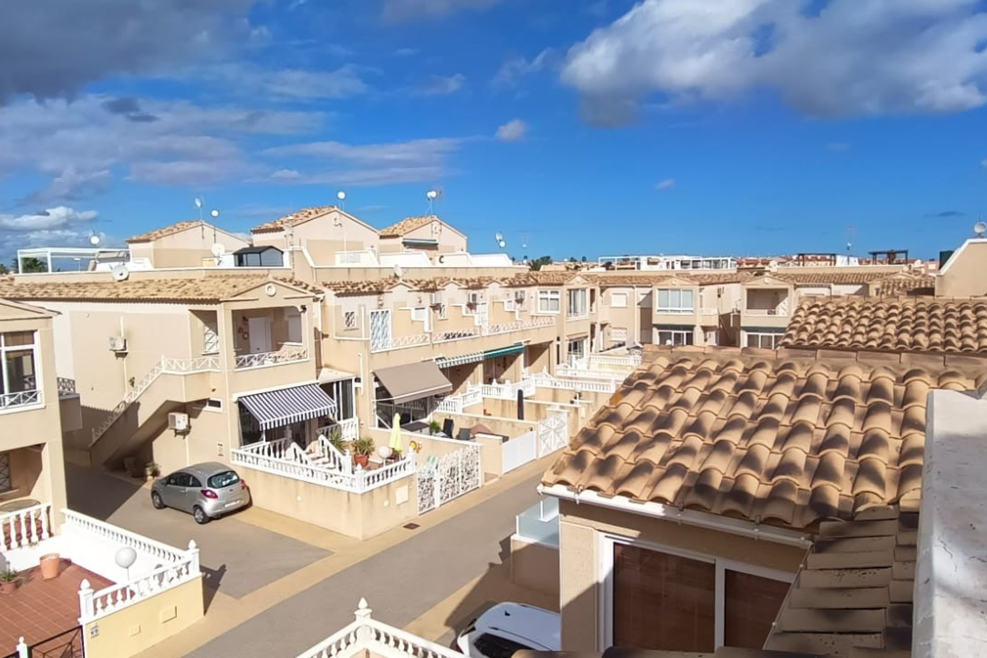 Herverkoop - Villa -
Orihuela Costa - Costa Blanca