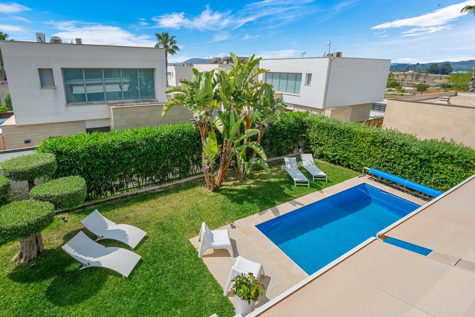 Herverkoop - Villa -
Orihuela Costa - Costa Blanca