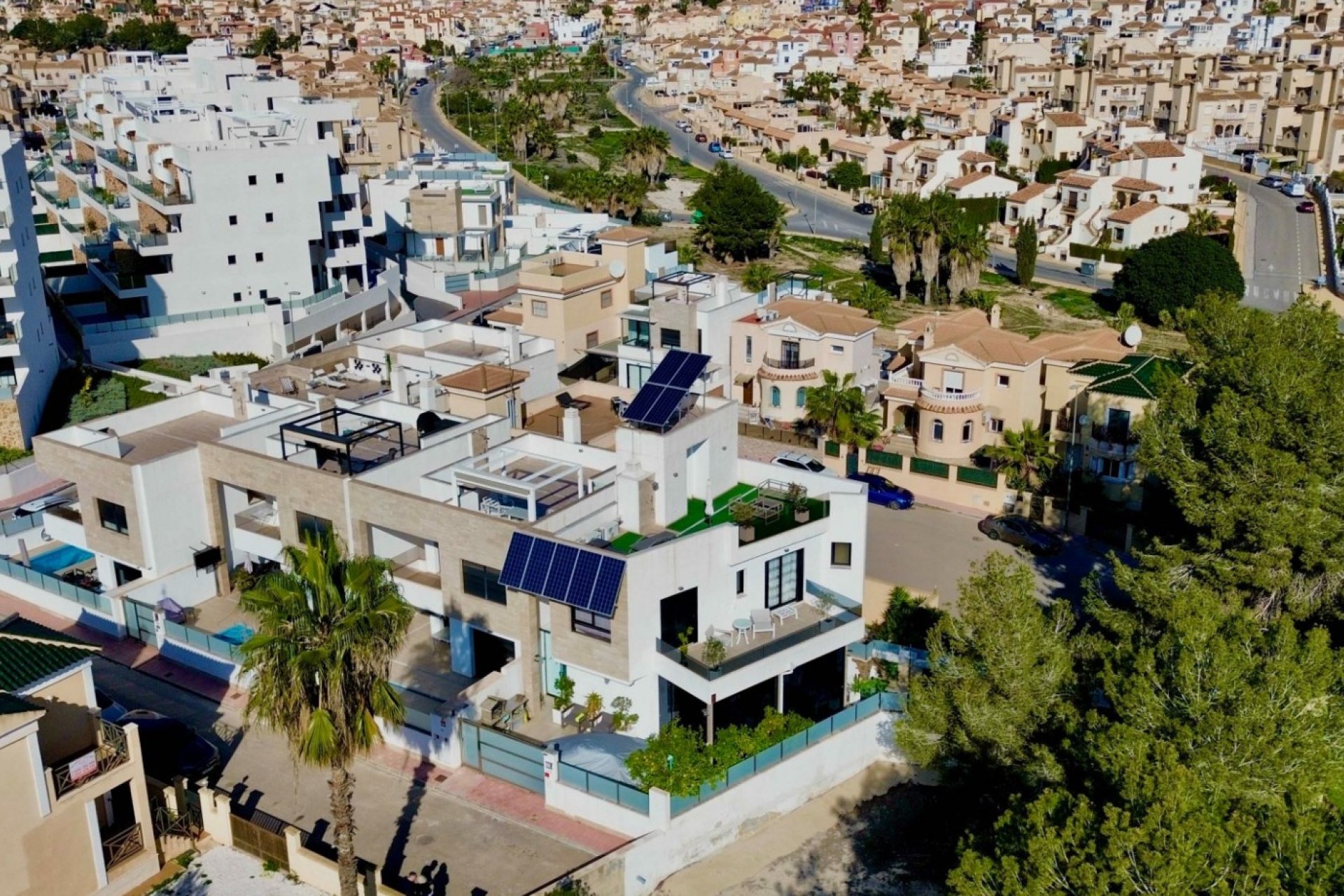 Herverkoop - Villa -
Orihuela Costa - Costa Blanca