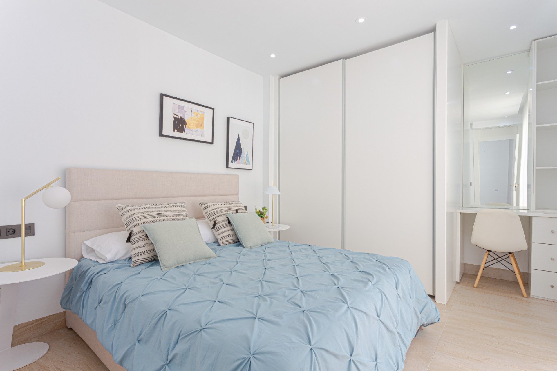 Herverkoop - Villa -
Orihuela Costa - Costa Blanca