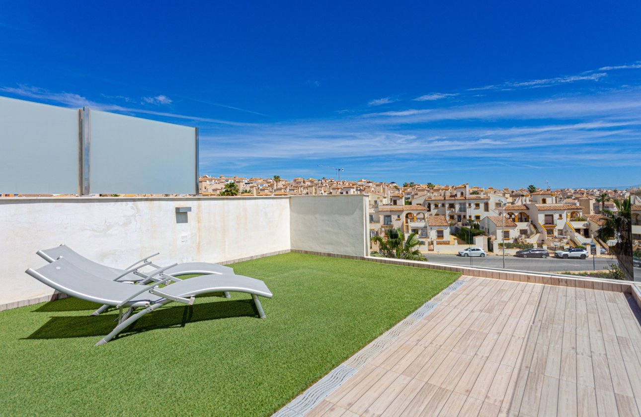 Herverkoop - Villa -
Orihuela Costa - Costa Blanca